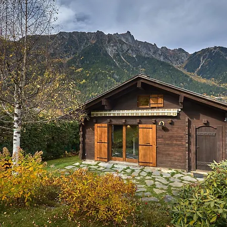 Chalet Juno - Year