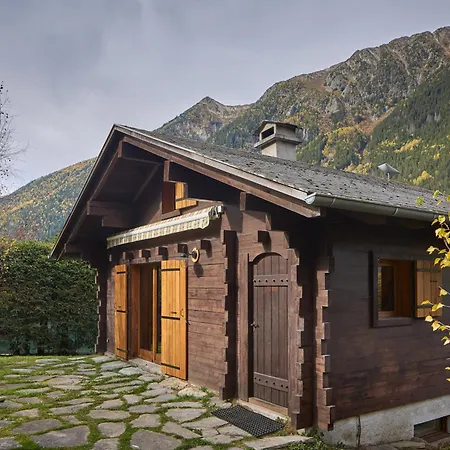 Chalet Juno - Year
