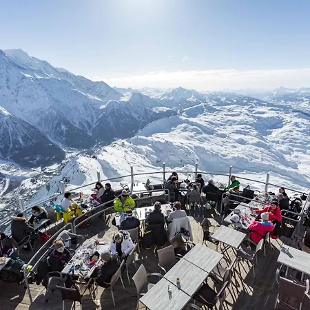 Chalet Juno - Year